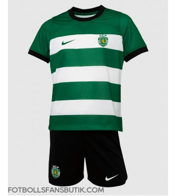 Sporting CP Replika Hemmatröja Barn 2023-24 Kortärmad (+ Korta byxor)